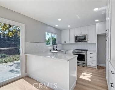 4691 Lofty Grove - Photo Thumbnail 9