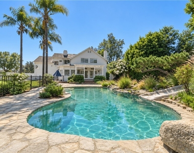5188 Vista Miguel - Photo Thumbnail 21
