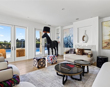 1625 Loma Vista - Photo Thumbnail 29
