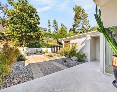 1625 Loma Vista - Photo Thumbnail 44