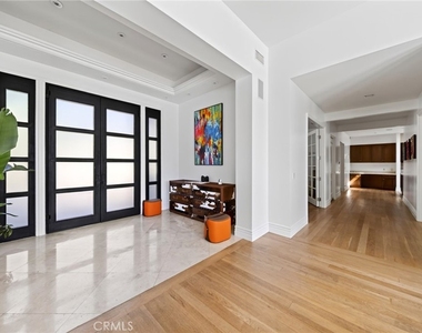 1625 Loma Vista - Photo Thumbnail 4
