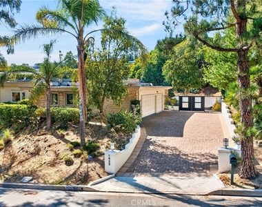 1625 Loma Vista - Photo Thumbnail 42
