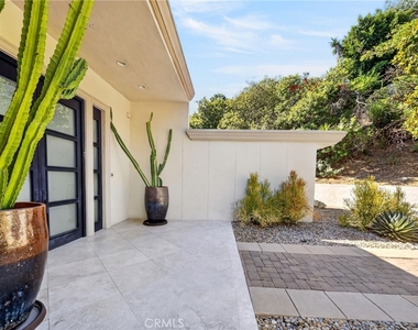 1625 Loma Vista - Photo Thumbnail 45