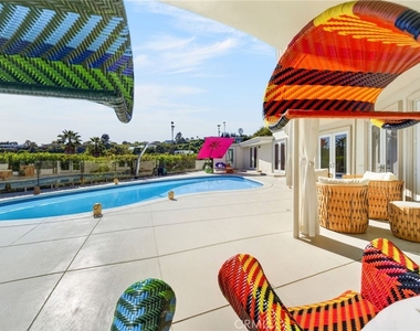 1625 Loma Vista - Photo Thumbnail 32