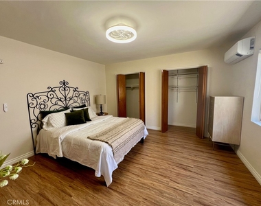 228 W Lemon - Photo Thumbnail 9