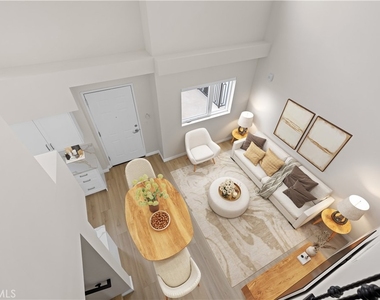 1818 S Norton Avenue - Photo Thumbnail 5