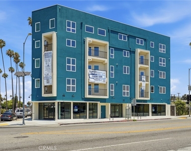1818 S Norton Avenue - Photo Thumbnail 27