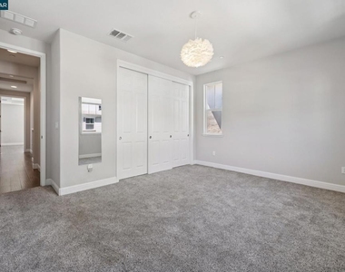 31 Hazel Tree Rdg - Photo Thumbnail 6