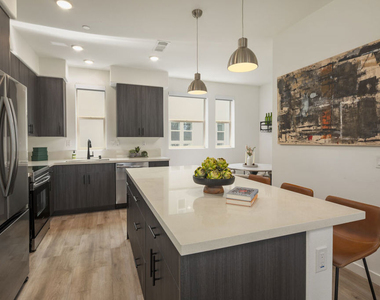 2716 N Cadence Way - Photo Thumbnail 2