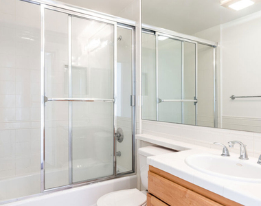 3328 Oakhurst Avenue - Photo Thumbnail 25