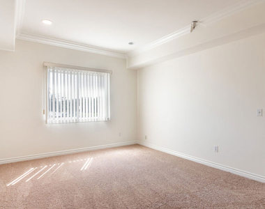 3328 Oakhurst Avenue - Photo Thumbnail 21