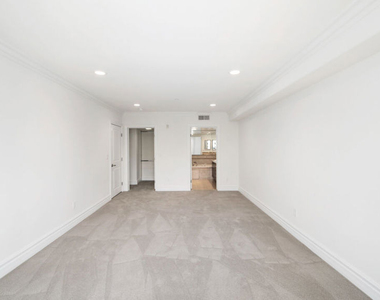 8610 Chalmers Drive - Photo Thumbnail 32