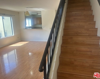 8515 Saturn Street - Photo Thumbnail 9