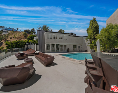 8460 Cole Crest Drive - Photo Thumbnail 21