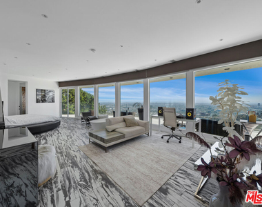 8460 Cole Crest Drive - Photo Thumbnail 22