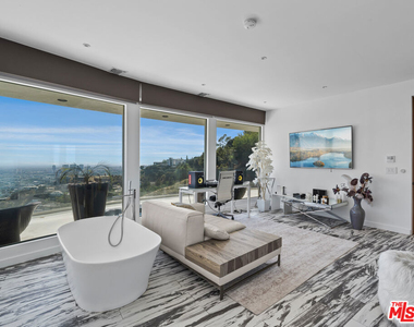 8460 Cole Crest Drive - Photo Thumbnail 24