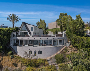 8460 Cole Crest Drive - Photo Thumbnail 34