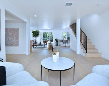 19061 Wells Drive - Photo Thumbnail 16
