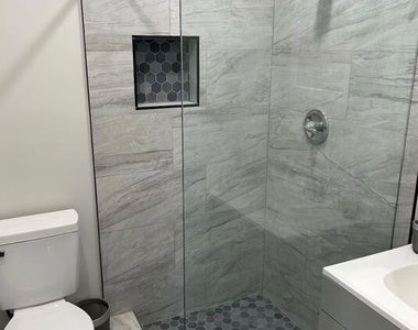 221 Lake Shore Terrace - Photo Thumbnail 3