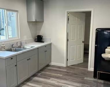 221 Lake Shore Terrace - Photo Thumbnail 5