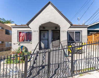 221 Lake Shore Terrace - Photo Thumbnail 7