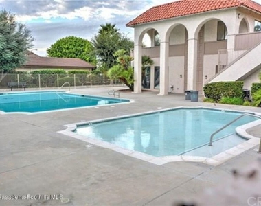 8187 Havasu Circle - Photo Thumbnail 11