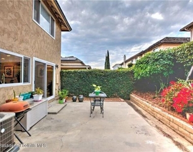 8187 Havasu Circle - Photo Thumbnail 10