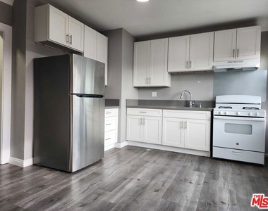 4112 Griffin Avenue - Photo Thumbnail 1