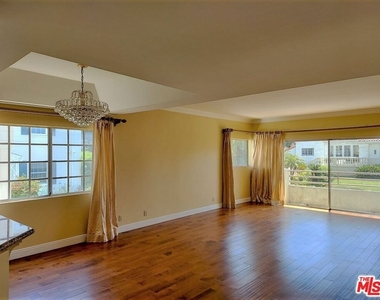 10475 Ashton Avenue - Photo Thumbnail 6