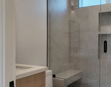 6239 Banner Avenue - Photo Thumbnail 7