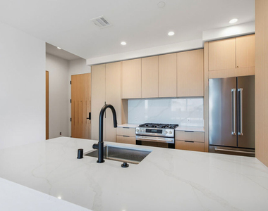 3555 Overland Avenue - Photo Thumbnail 2