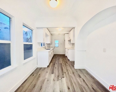 5590 Lemon Avenue - Photo Thumbnail 11
