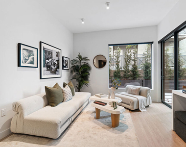 3688 Overland Avenue - Photo Thumbnail 5