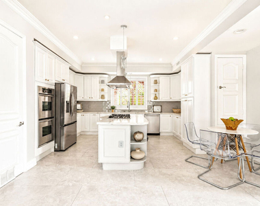 1610 Camden Avenue - Photo Thumbnail 15