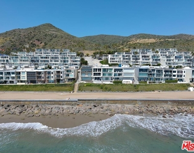11874 Beach Club Way - Photo Thumbnail 1