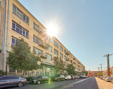 530 S Hewitt Street - Photo Thumbnail 18