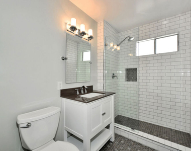 2427 Centinela Avenue - Photo Thumbnail 12