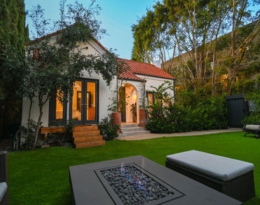 1019 N Orange Grove Avenue - Photo Thumbnail 32