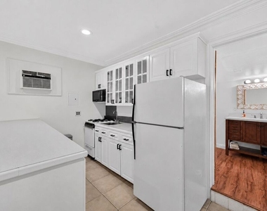 5230 Teesdale Avenue - Photo Thumbnail 26