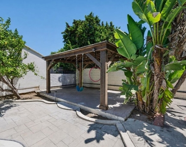 5230 Teesdale Avenue - Photo Thumbnail 27