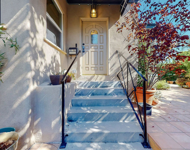 9001 Lloyd Pl - Photo Thumbnail 3