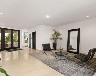 8960 Cynthia Street - Photo Thumbnail 20