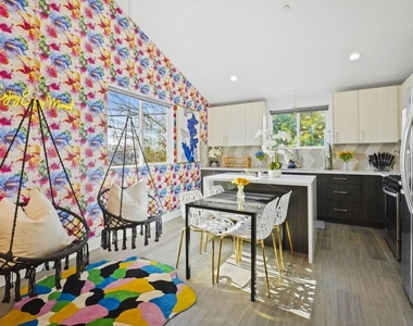 5855 Vineland Avenue - Photo Thumbnail 17