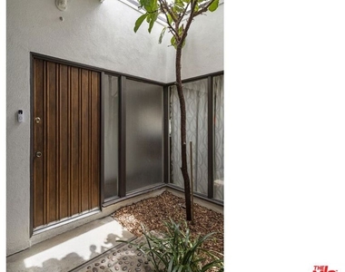 3582 Verdugo Vista Terrace - Photo Thumbnail 3