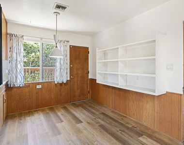 3582 Verdugo Vista Terrace - Photo Thumbnail 17