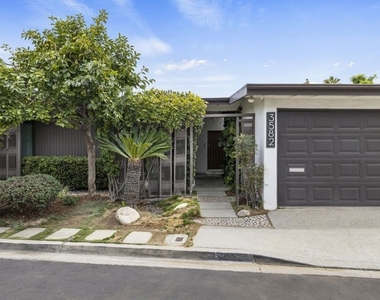 3582 Verdugo Vista Terrace - Photo Thumbnail 1