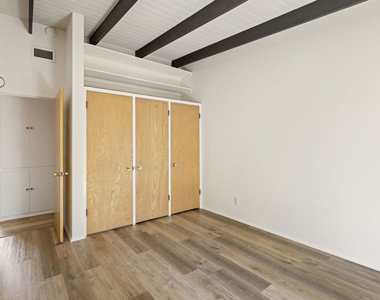 3582 Verdugo Vista Terrace - Photo Thumbnail 28
