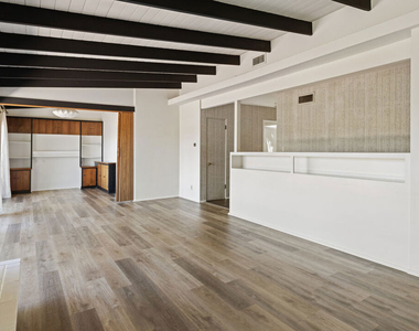 3582 Verdugo Vista Terrace - Photo Thumbnail 9