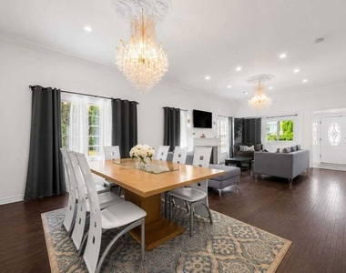 138 N Hamel Drive - Photo Thumbnail 15