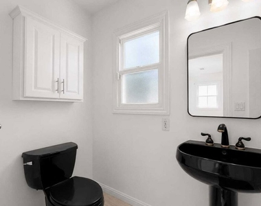 138 N Hamel Drive - Photo Thumbnail 34